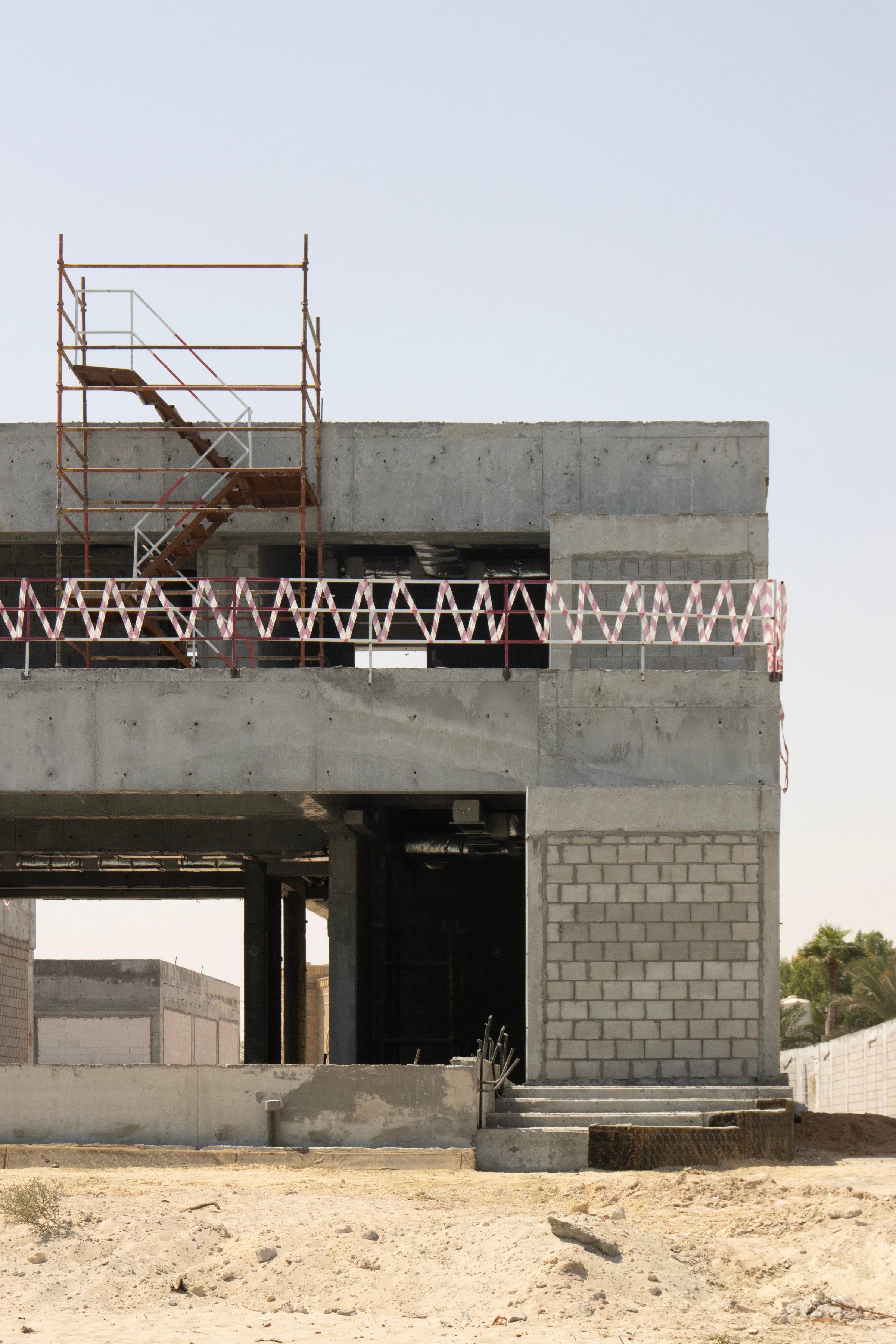 Beach House — construction, right